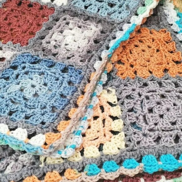 Crochet BABY BLANKET AFGHAN Lap Granny Squares 34" x 34" Soft Handmade Boy Girl - Picture 8 of 11